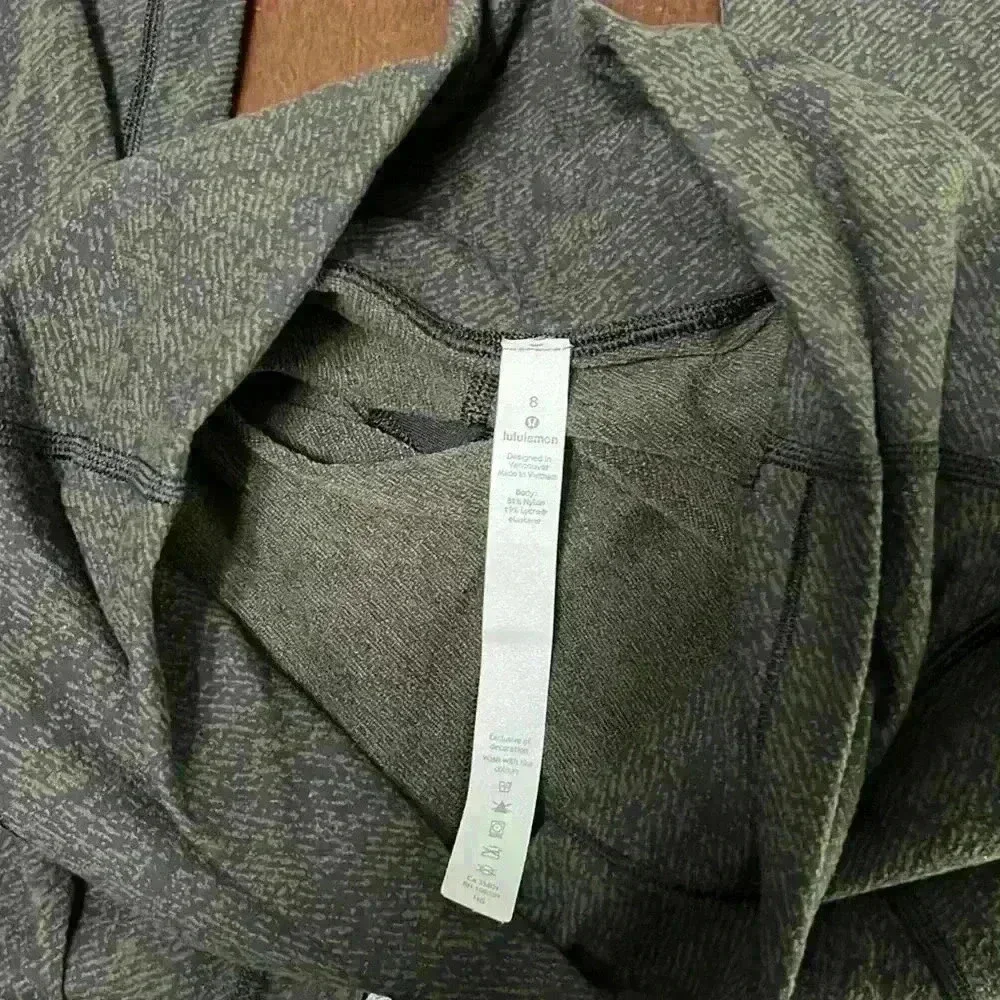 Lululemon high rise legging